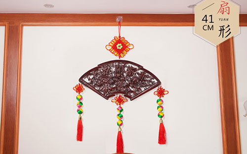 铁门关中国结挂件实木客厅玄关壁挂装饰品种类大全